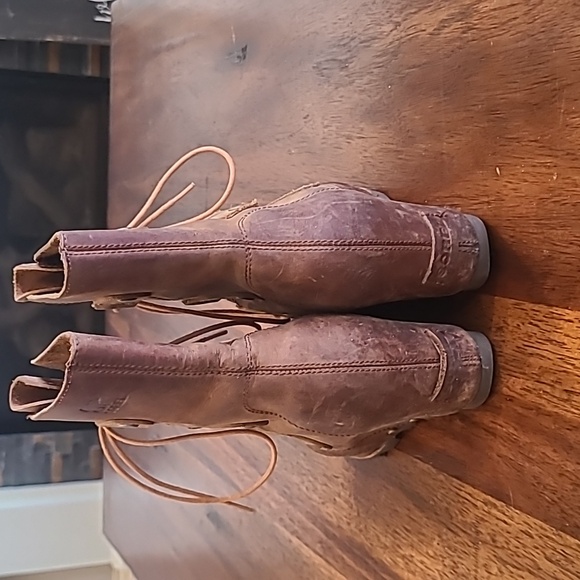 SOREL Joan Of Ark Tobacco Leather Mid Lace Up Boots Size 7 - Picture 7 of 9